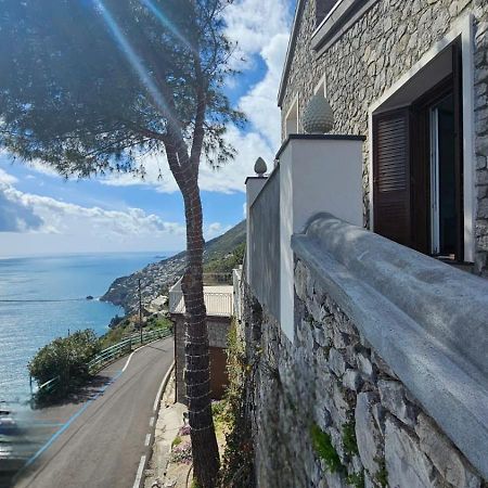 Villa Furoris Apartment Фуроре Экстерьер фото