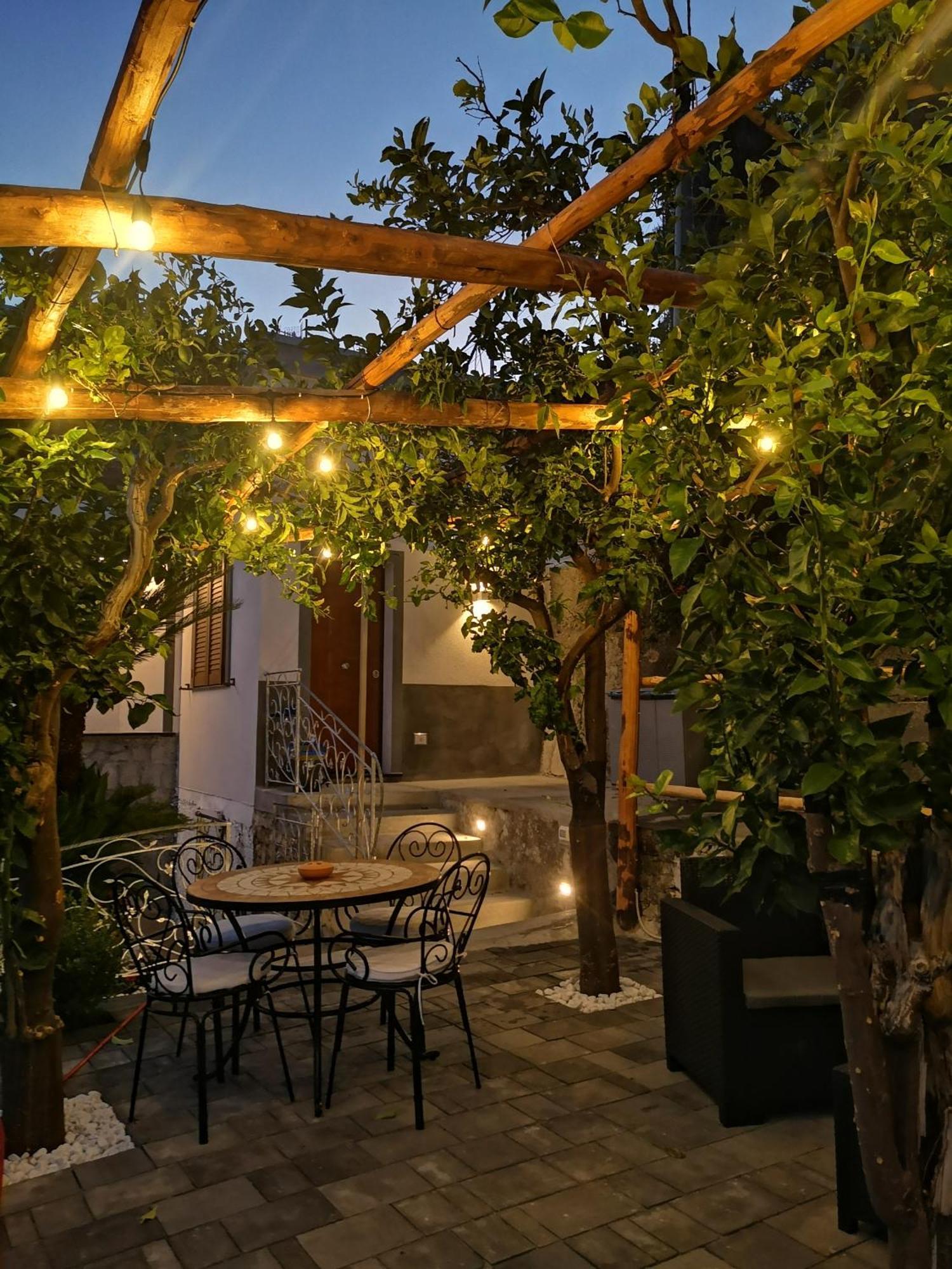 Villa Furoris Apartment Фуроре Экстерьер фото