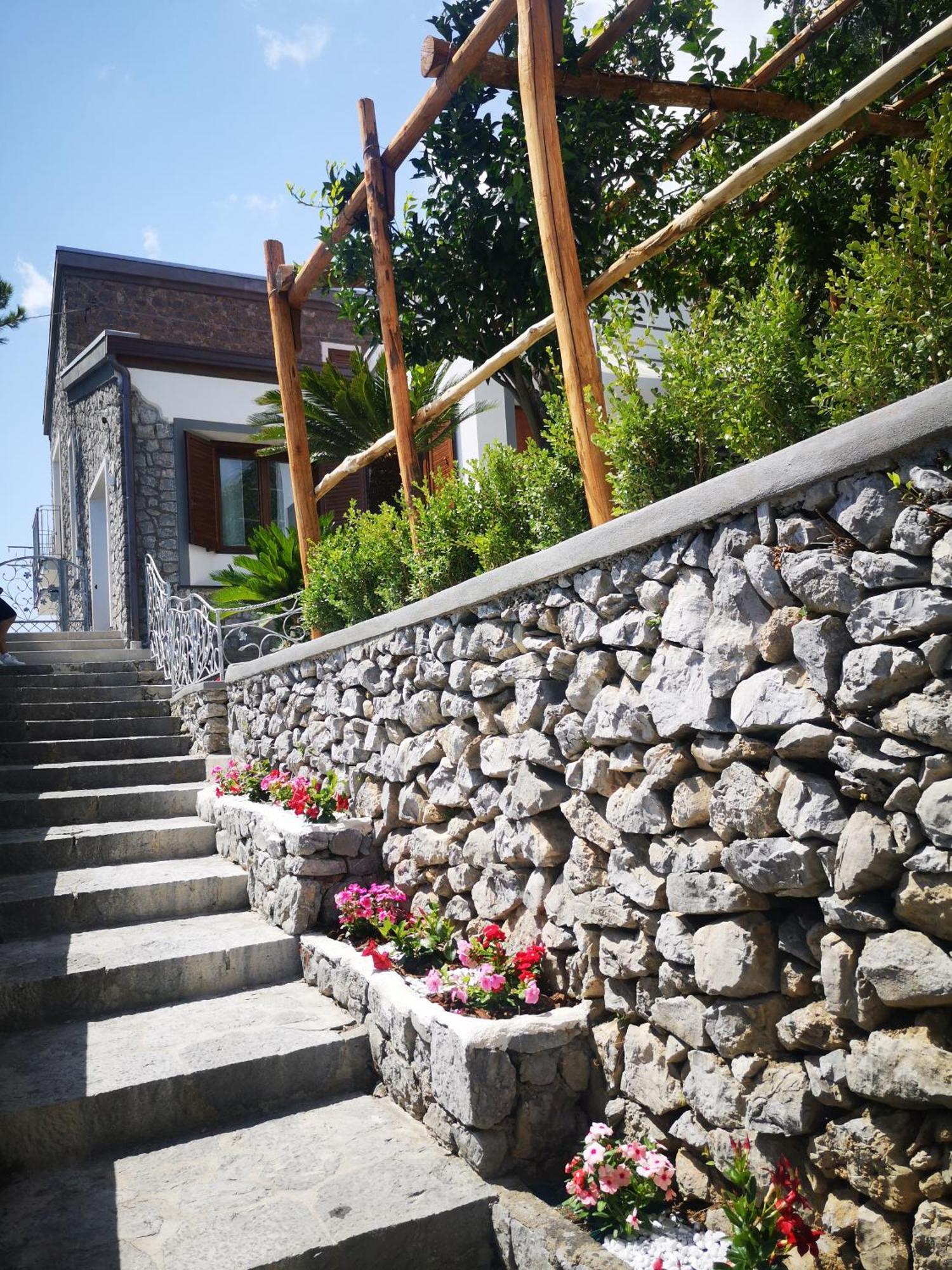 Villa Furoris Apartment Фуроре Экстерьер фото
