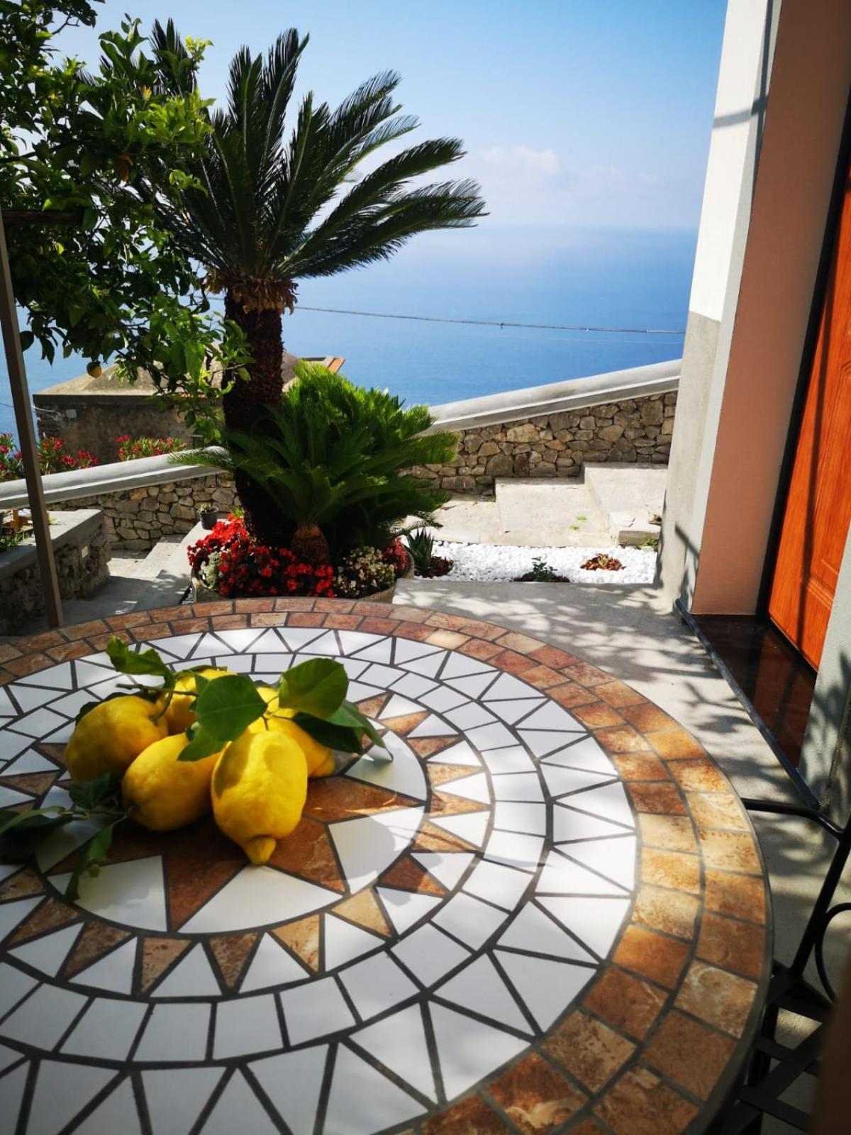 Villa Furoris Apartment Фуроре Экстерьер фото